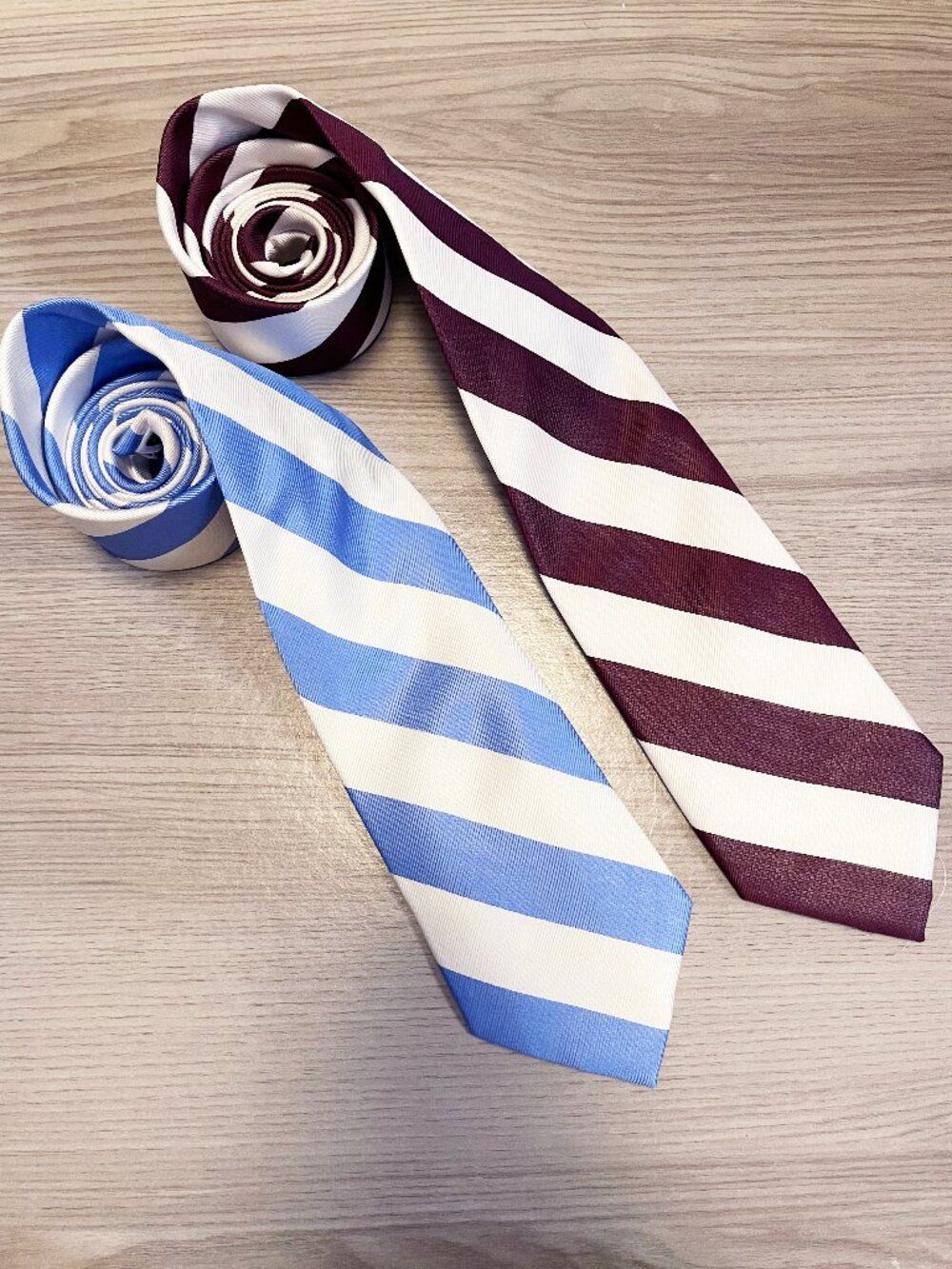 American Necktie Company Men’s Tie Lot of 2 XL Blue Burgundy White Striped